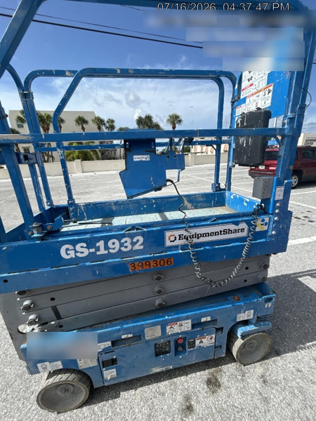 2024 GENIE GS-1932
