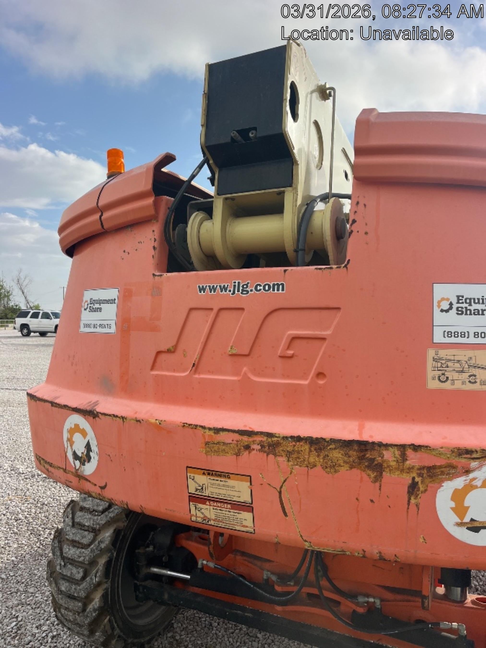 2019 JLG 660SJ