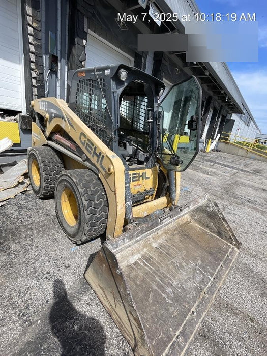 2017 Gehl V330 Standard Rental Specs