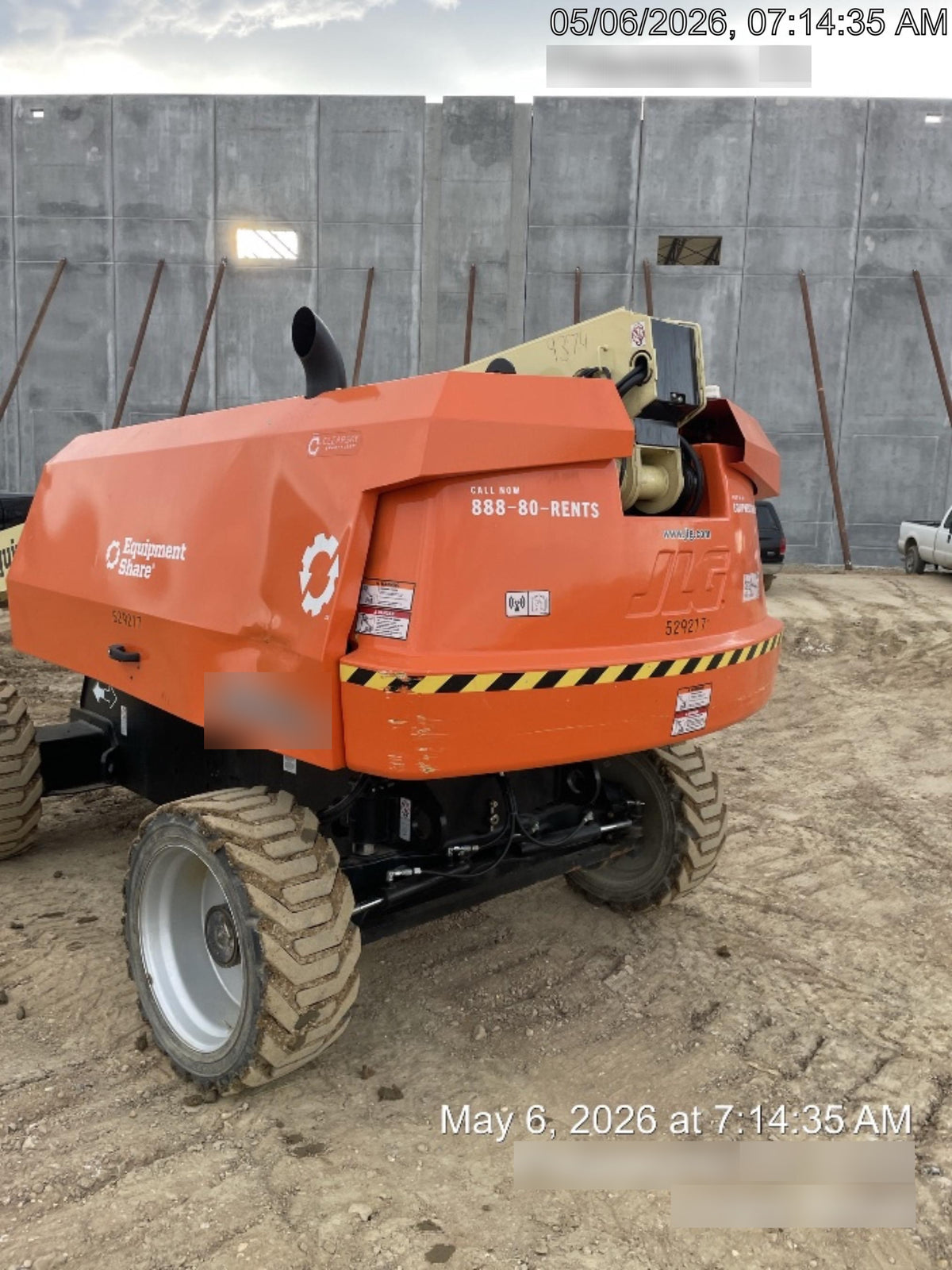 2025 JLG 660SJ