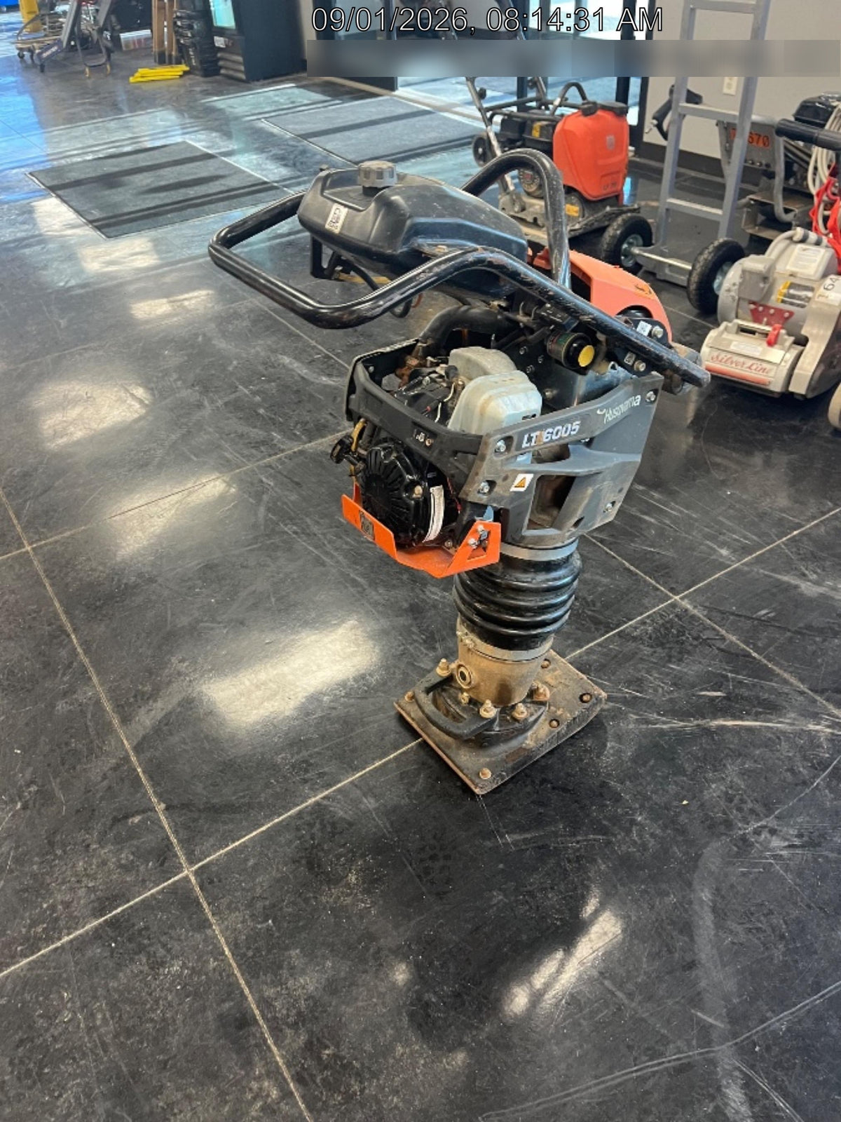 2025 HUSQVARNA LT6005