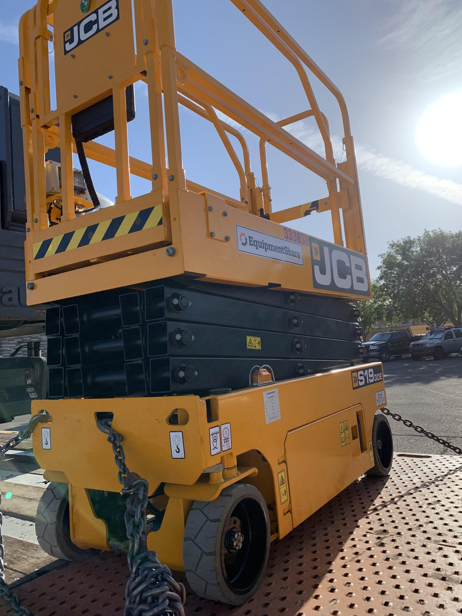 2023 JCB S1930E