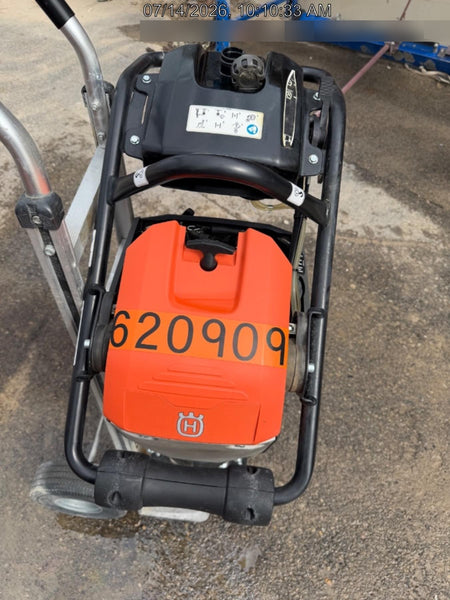 2025 HUSQVARNA LT6005