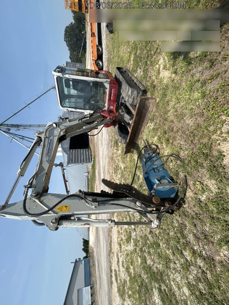 2021 TAKEUCHI TB250-2C