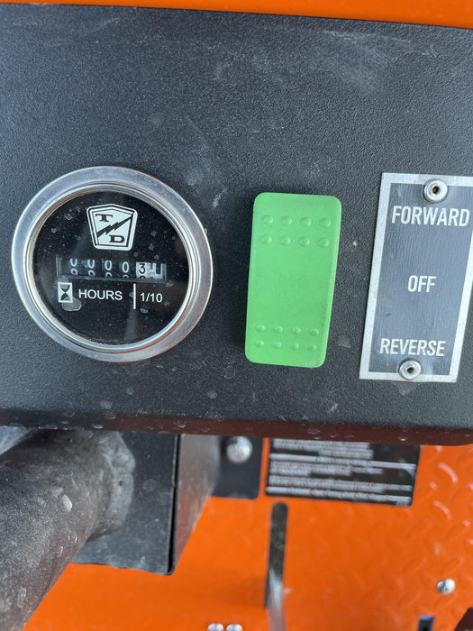 2022 TAYLOR DUNN R-380