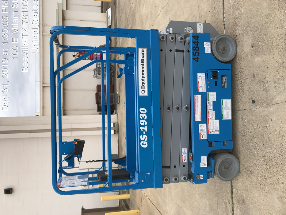 2019 Genie GS-1930 Fixed rails with chain Entry