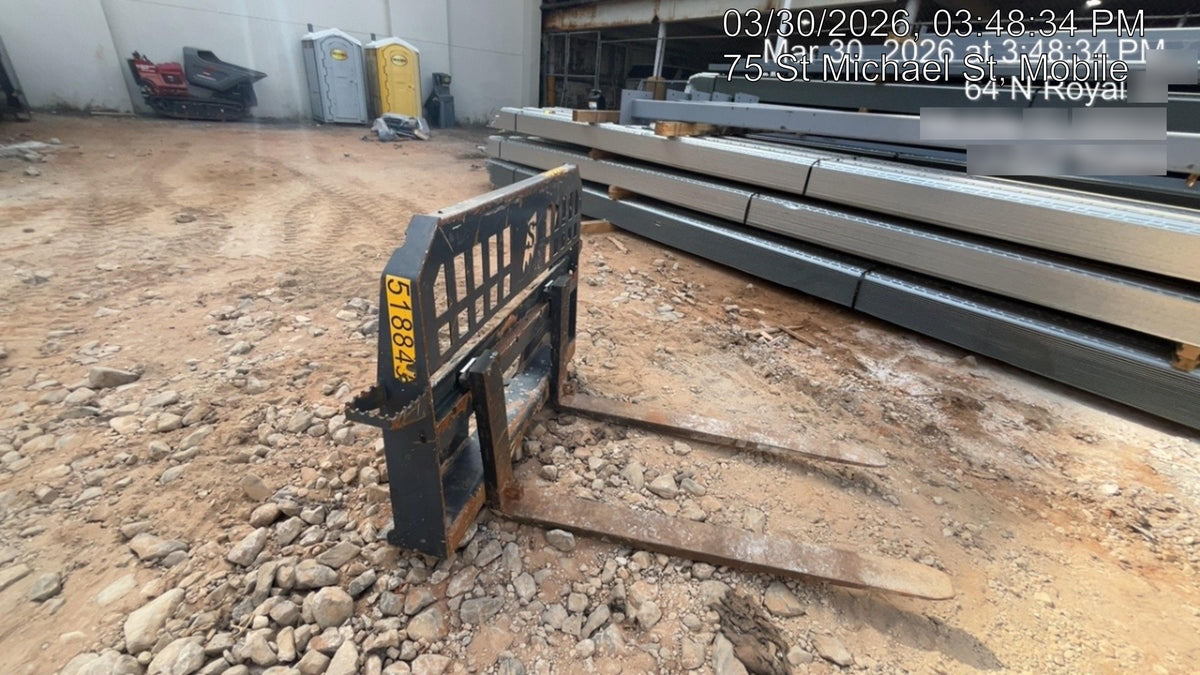 2025 SOLESBEE 48" Pallet Forks - Solesbee