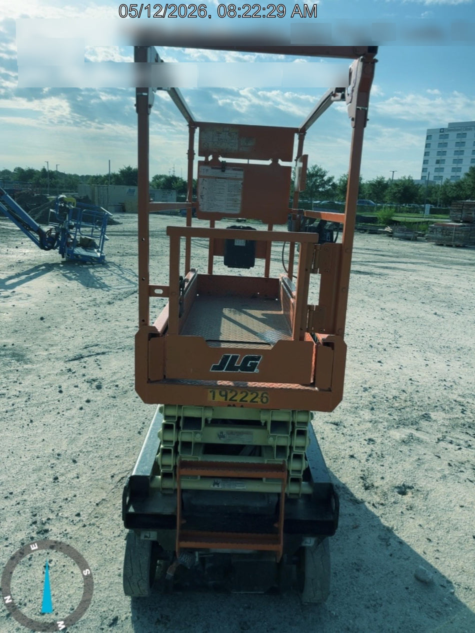 2021 JLG ES1932