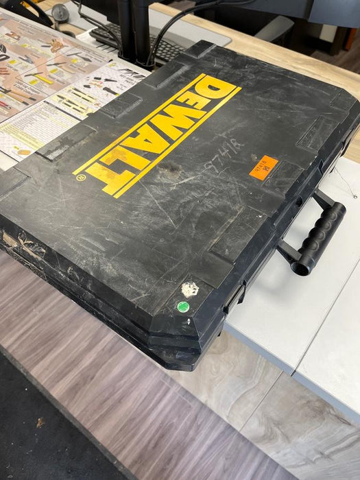 2020 DEWALT D25604K