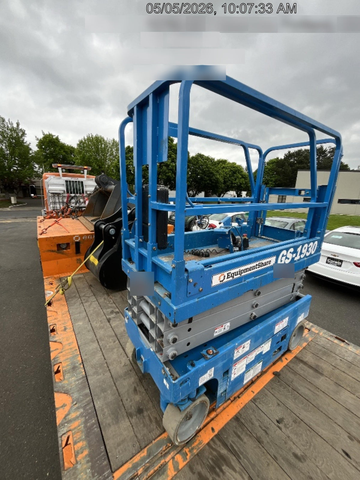2019 Genie GS-1930 Half Height Swing Gate, 800W Inverter