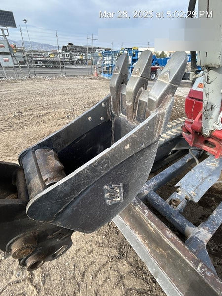 2023 TAG MANUFACTURING 12" Bucket, Mini Excavator - Tag