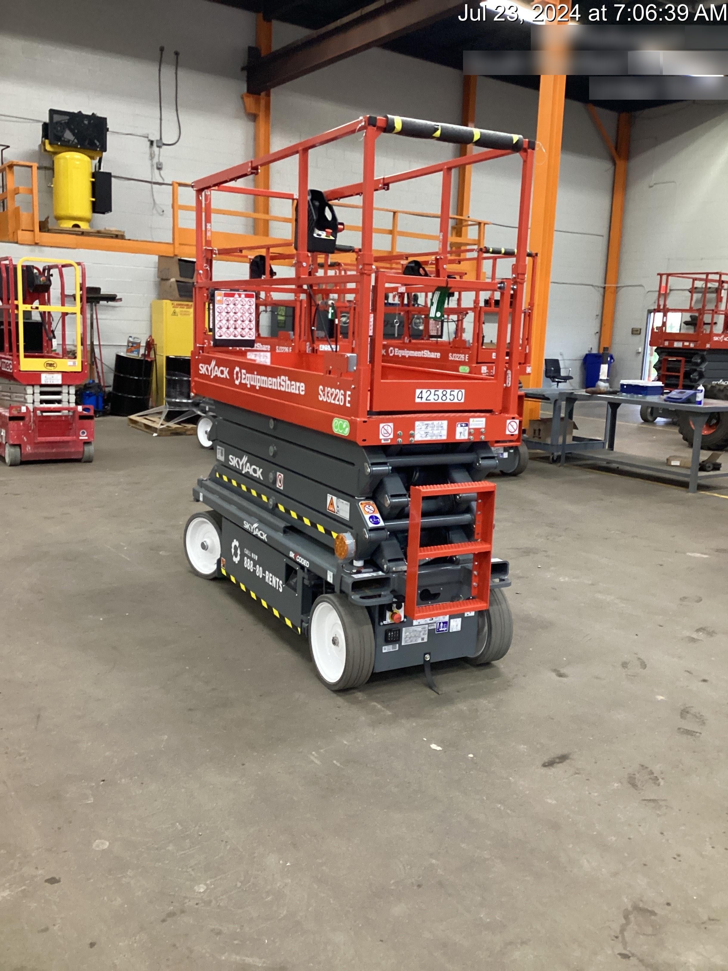 2024 SKYJACK SJ3226