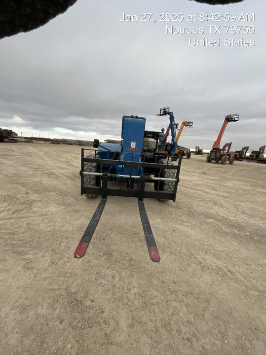 2025 Genie GTH-844