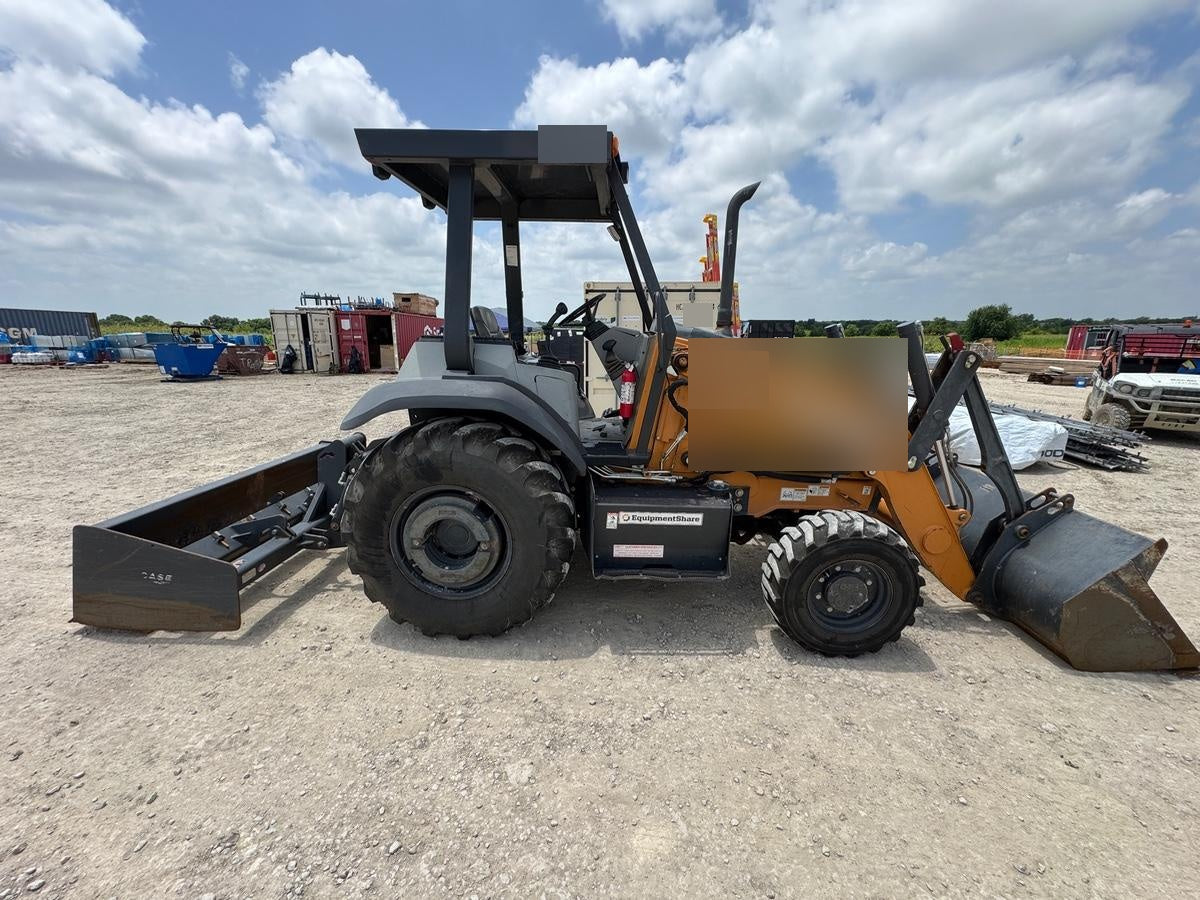 2019 CASE 570N EP