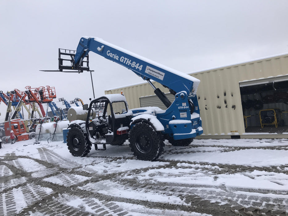 2018 Genie GTH-844 Genie GTH-844 w/Open ROPS, Solid Tires, beacon/work lights, 60" carriage/forks