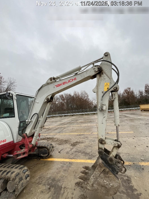 2020 Takeuchi TB240 CAB, AC/HEAT, THUMB