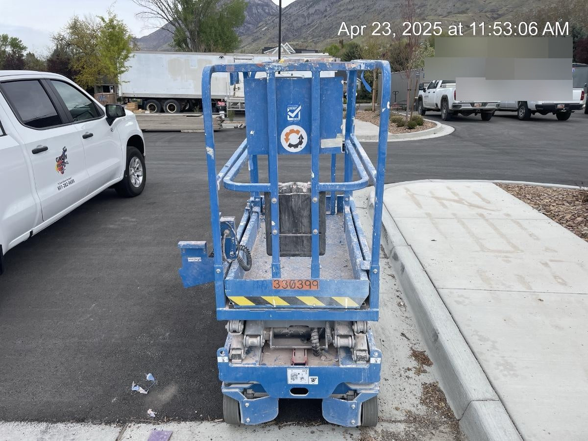 2023 GENIE GS-1432