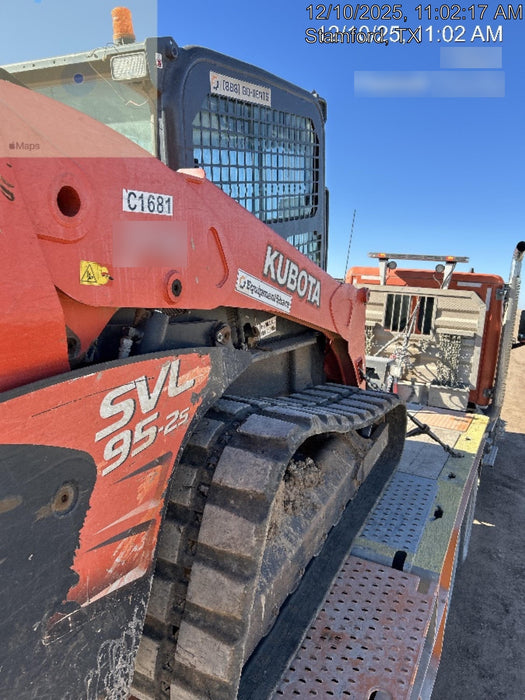 2019 Kubota SVL95-2SC Cab/Heat/Air, Standard Tracks, Standard Flow, Hydraulic QC 80" HD w/ Smooth Cutting Edge