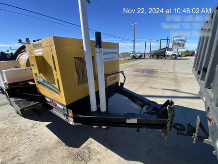 2021 Vac-Tron LP573XDT 500 Gallon Debris Tank w/ Hydraulic Tilt, two (2) 100 Gallon Water Tanks, Low Profile Torsion Axles (12,000 GVWR)