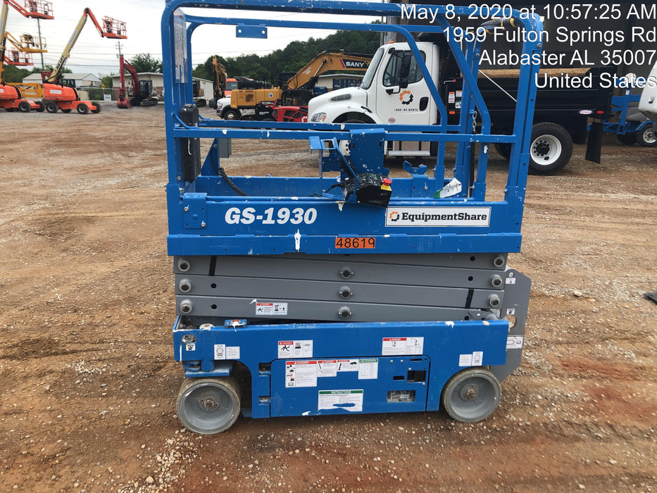 2019 Genie GS-1930 Fixed Rails with Chain Entry