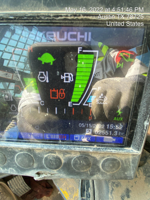 2020 Takeuchi TL12R2-CR Cab/Heat/Air, Hydraulic QC