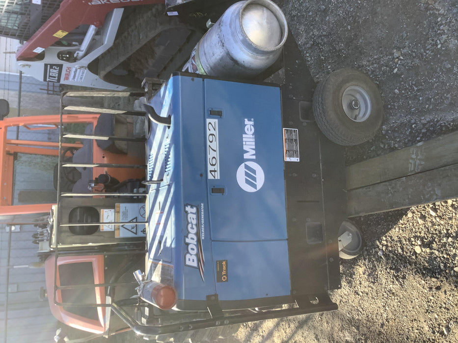 2019 Miller Electric BOBCAT 250 Standard w/Running Gear, Bracket, Hose