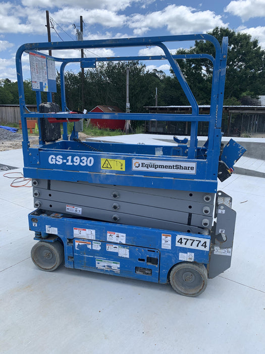 2019 Genie GS-1930 Fixed Rails with Chain Entry