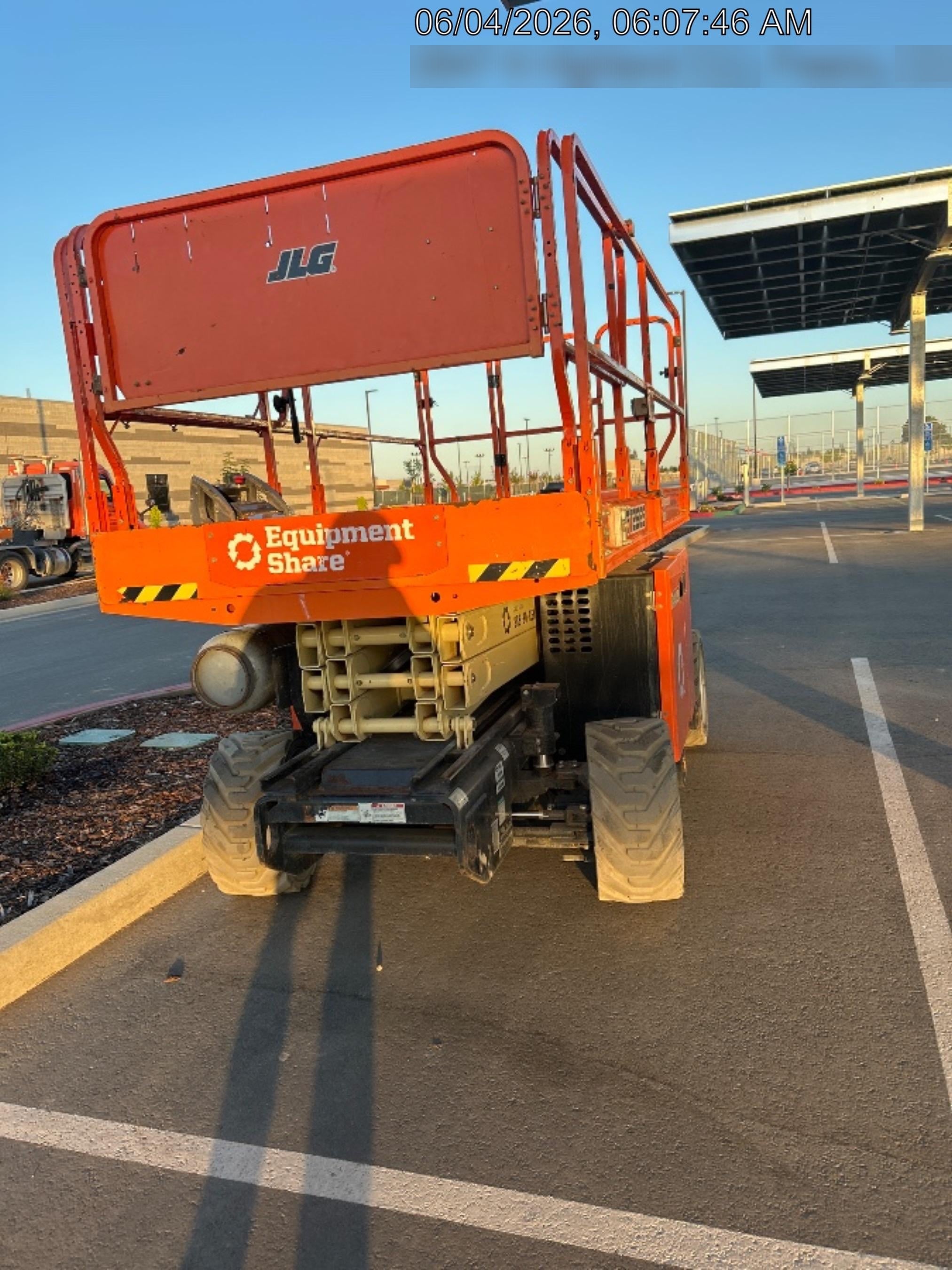 2022 JLG RT2669