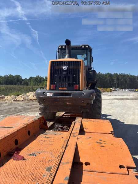 2023 CASE 621G