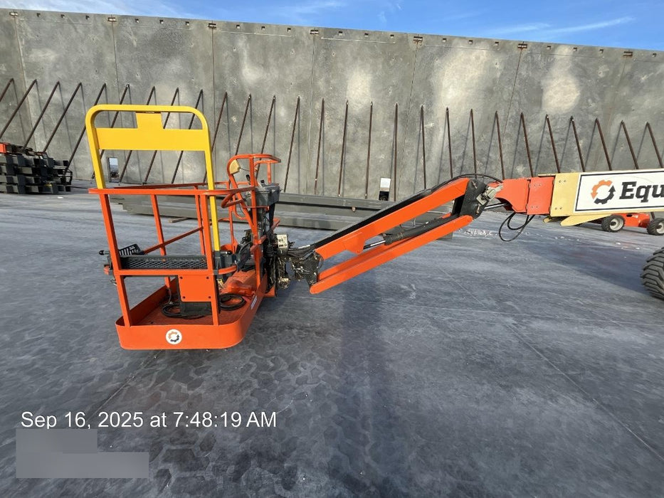 2020 JLG 660SJ