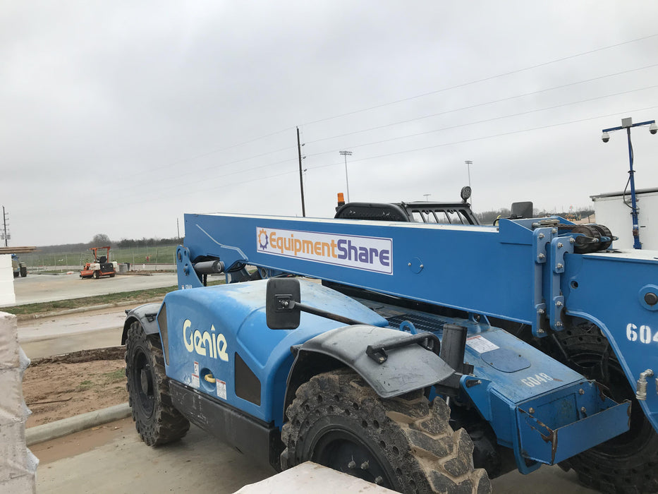 2017 Genie GTH-844 Genie GTH-844, Solid Tires, 60" carriage/forks, Open ROPS, Work Lights