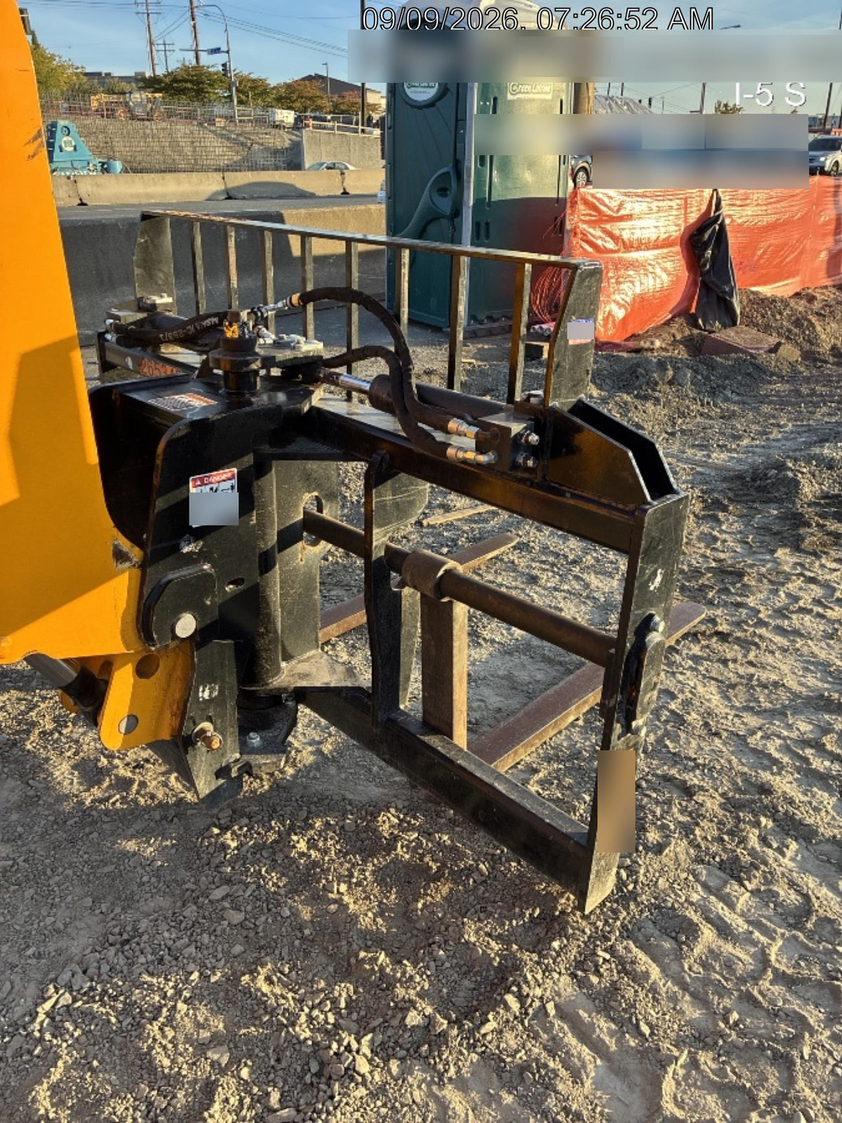 2022 JCB 332/E5286
