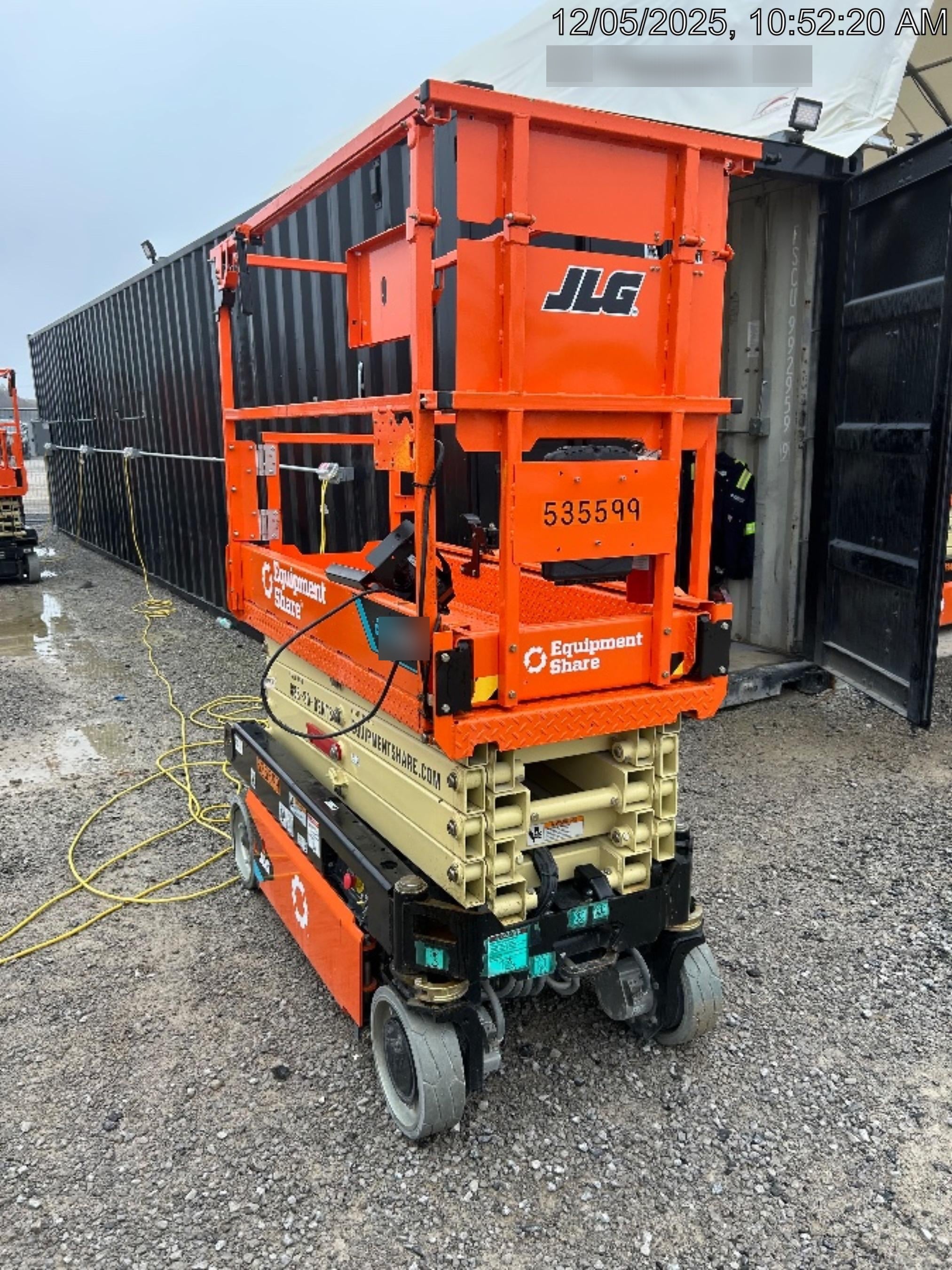 2025 JLG ES1932