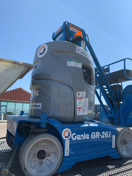2020 GENIE GR-26J