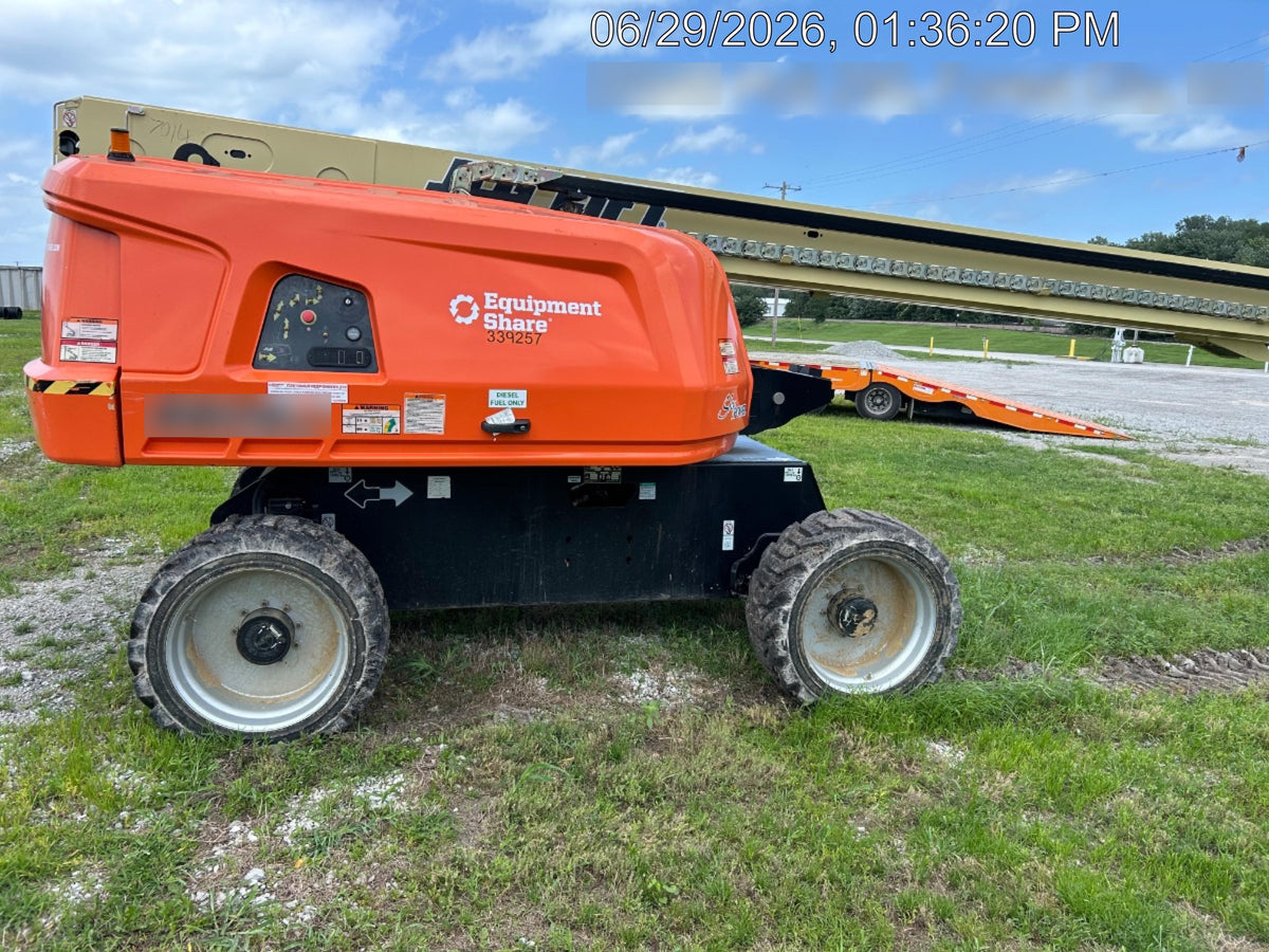 2023 JLG 660SJ