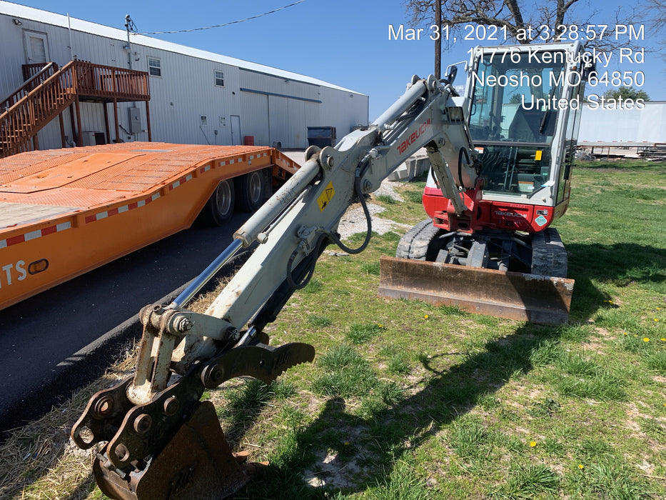 2018 Takeuchi TB235-2CR TAKEUCHI TB235CRA