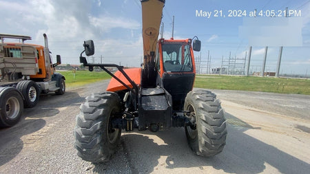 2022 JLG 1732