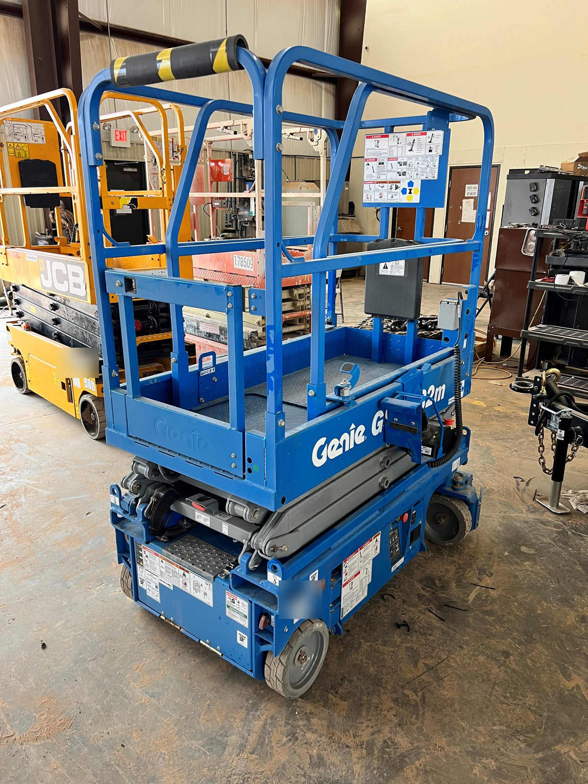 2022 GENIE GS-1432