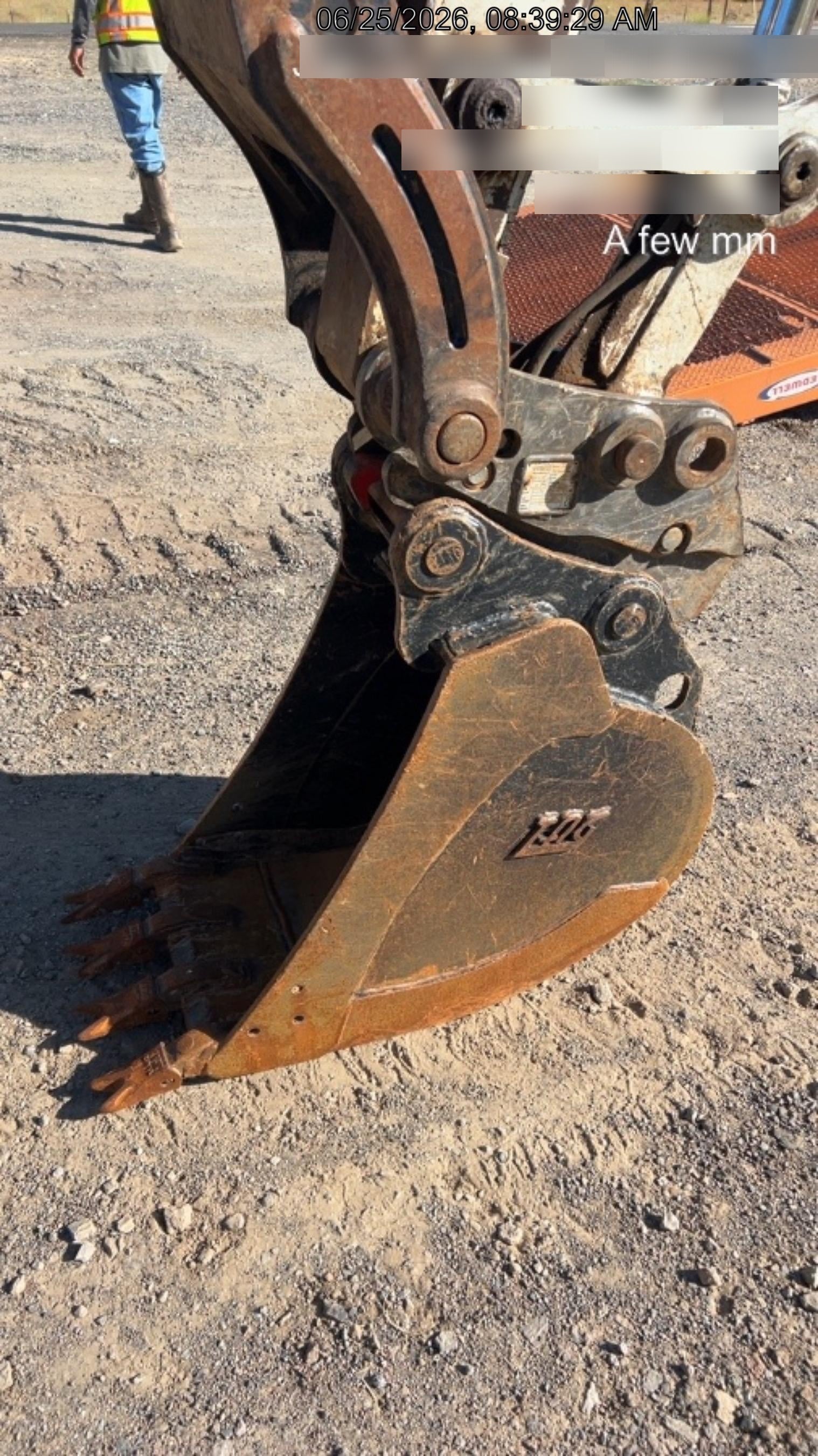 2019 Takeuchi TB290 Cab/Heat/AC Rubber tracks, Dozer blade, Travel alarm, Auxiliary hydraulics Manual QC, Hydraulic thumb, 18", 24", and 36" Buckets