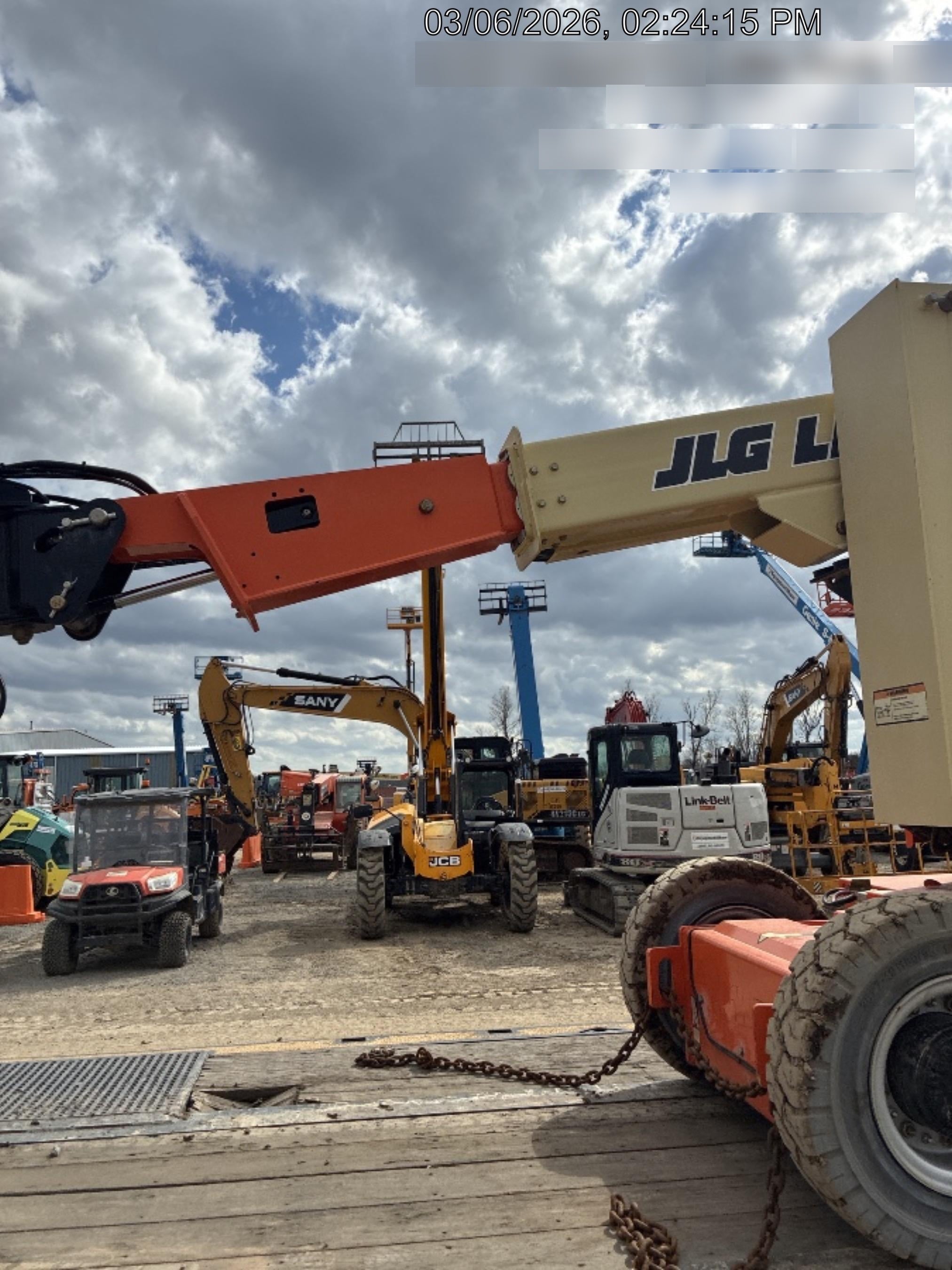 2019 JLG E300AJP
