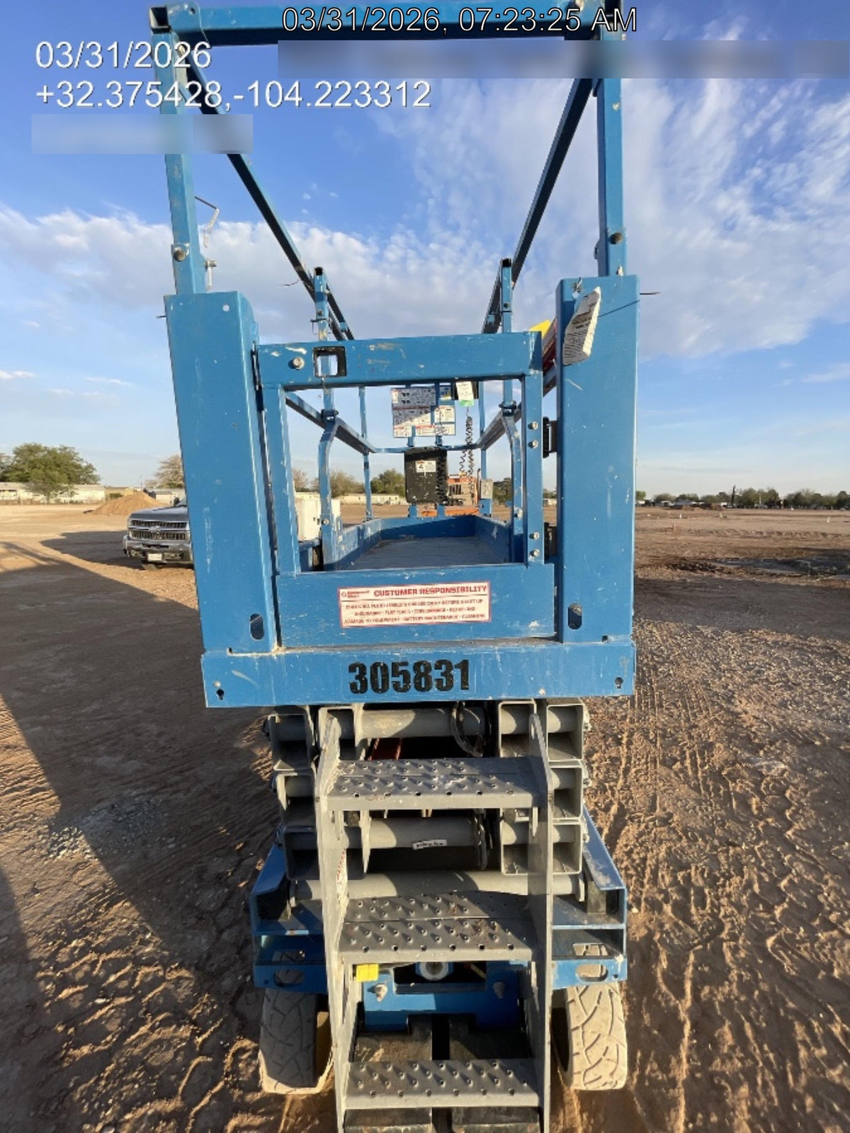 2023 GENIE GS-2632