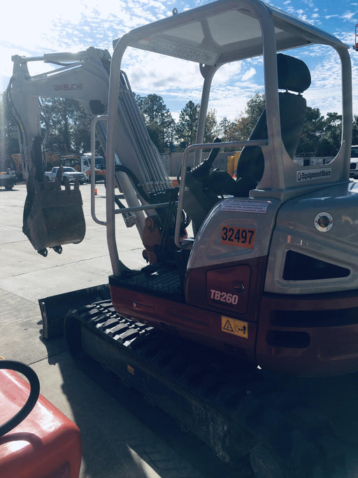 2019 TAKEUCHI TB260