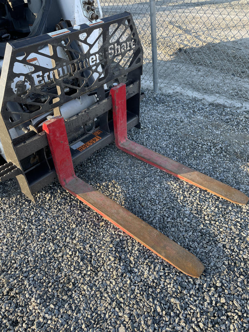 2021 PALADIN 48" Pallet Forks - Paladin