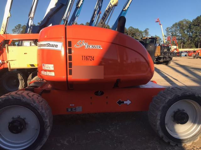 2021 JLG 600AJ