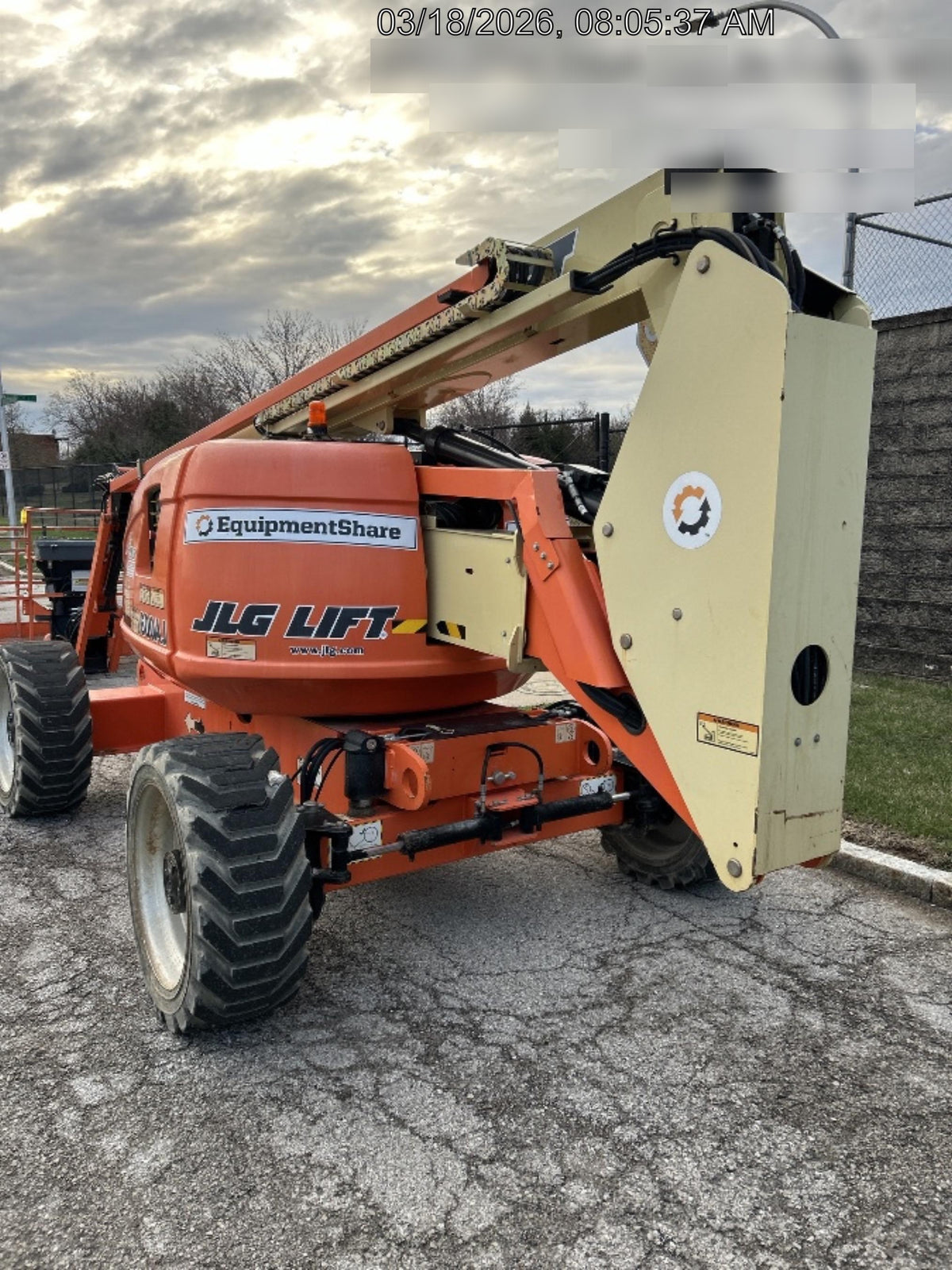 2021 JLG 600AJ