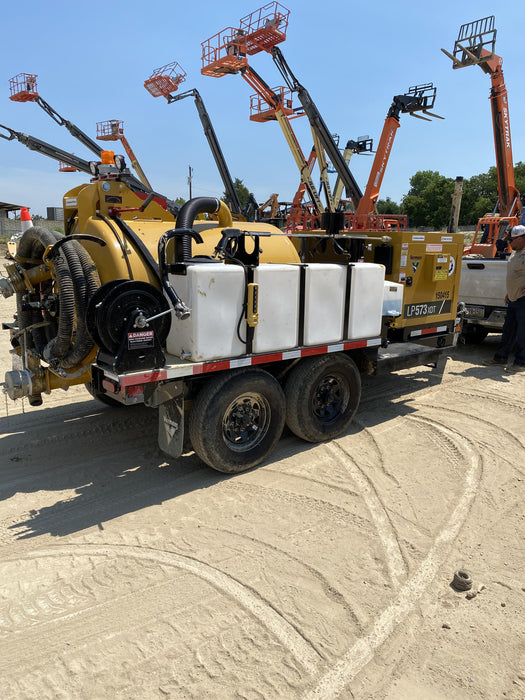 2021 Vac-Tron LP573XDT T4 Koehler Diesel Engine, 500 Gallon Debris Tank, x2 100 Gallon Water Tanks