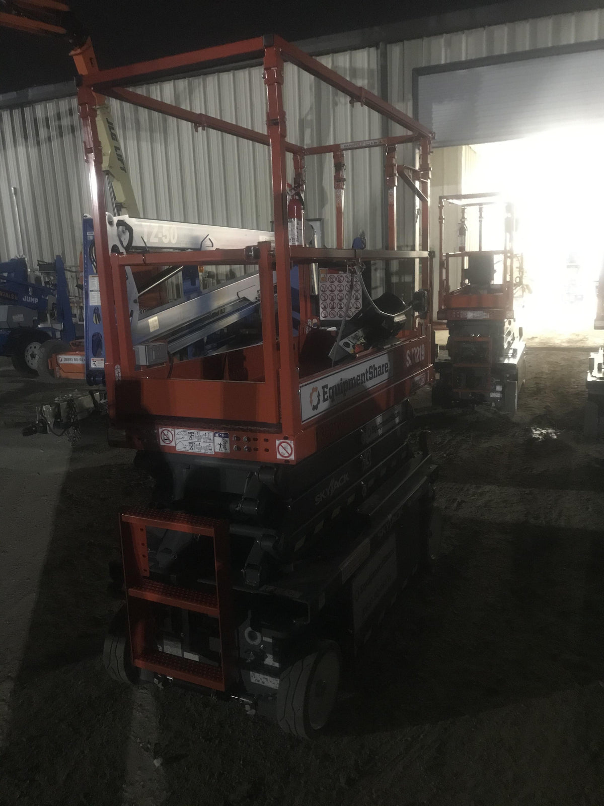 2021 SKYJACK SJ3219