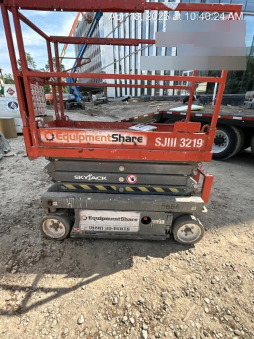 2017 SKYJACK SJIII-3219