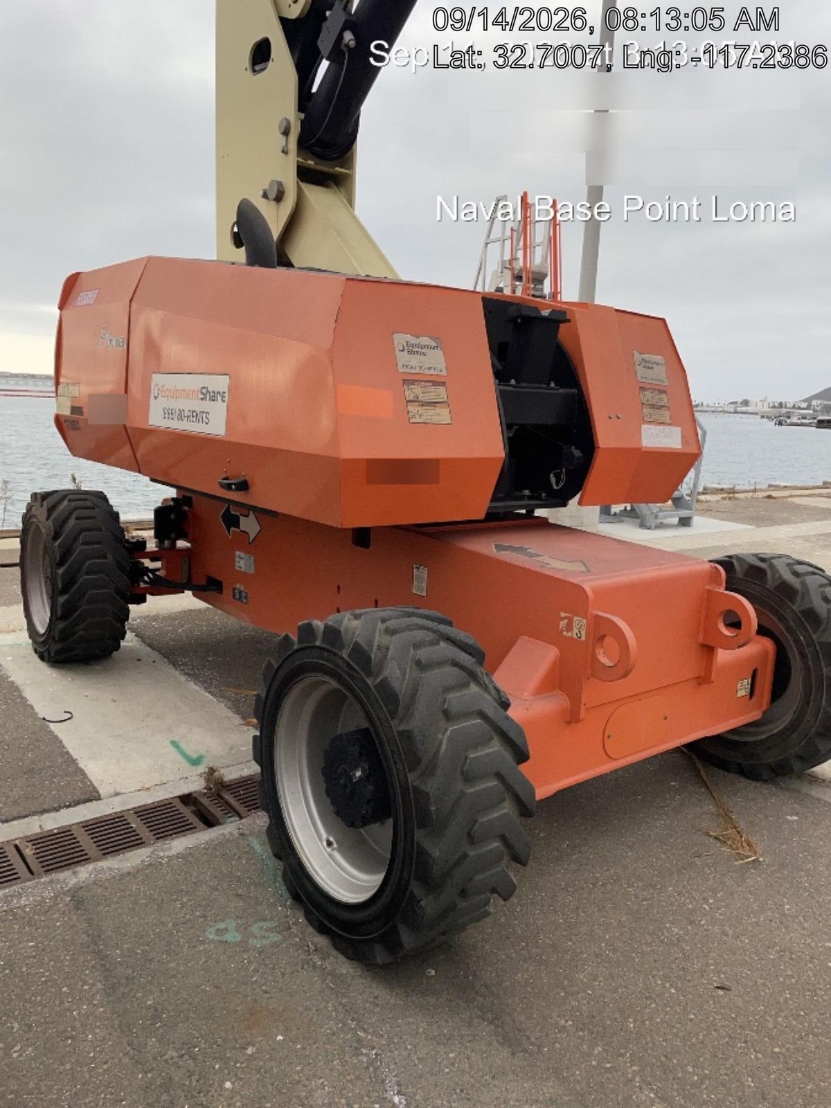 2018 JLG 860SJ