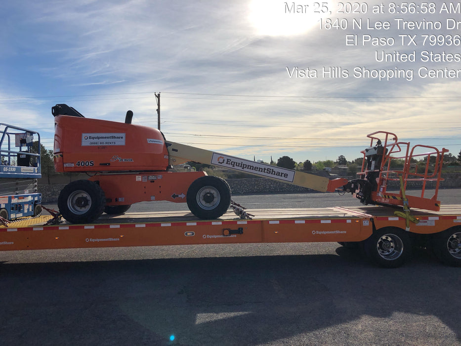 2020 JLG 400S
